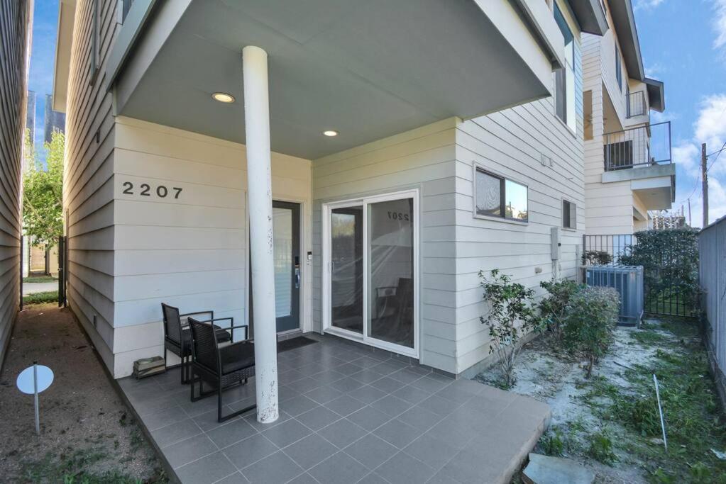 3Br/3.5Ba Three Story East Downtown Townhouse With View Villa Houston Buitenkant foto
