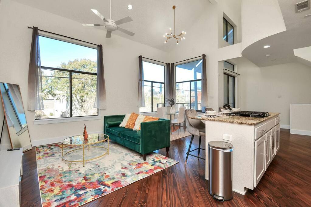 3Br/3.5Ba Three Story East Downtown Townhouse With View Villa Houston Buitenkant foto