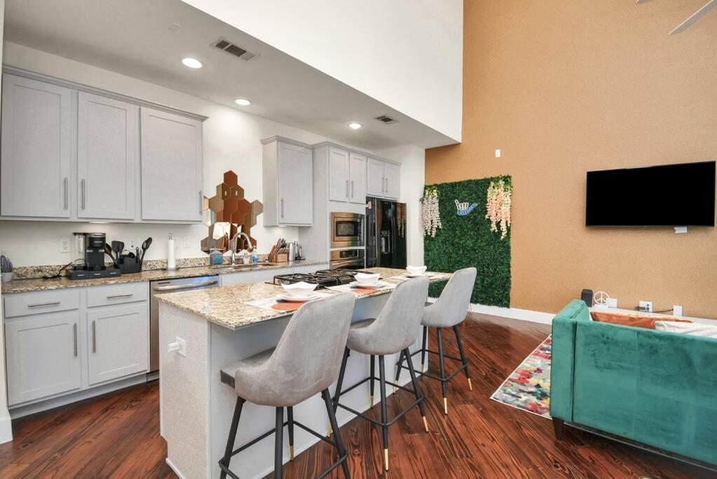 3Br/3.5Ba Three Story East Downtown Townhouse With View Villa Houston Buitenkant foto