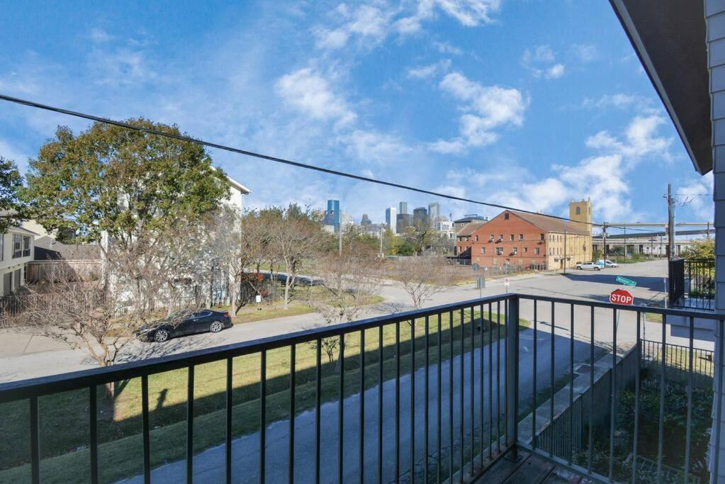 3Br/3.5Ba Three Story East Downtown Townhouse With View Villa Houston Buitenkant foto