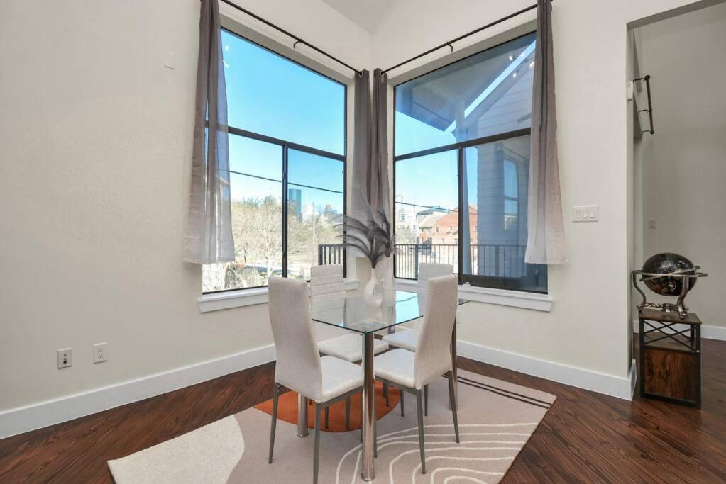 3Br/3.5Ba Three Story East Downtown Townhouse With View Villa Houston Buitenkant foto